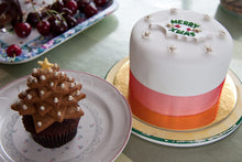 Load image into Gallery viewer, Christmas Cake