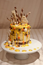 Load image into Gallery viewer, Single Tier Buttercream Cake - Small