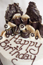 Load image into Gallery viewer, Single Tier Buttercream Cake - Medium