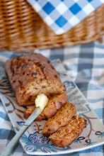 Load image into Gallery viewer, "Evelyn's Bakes" Recipe Book